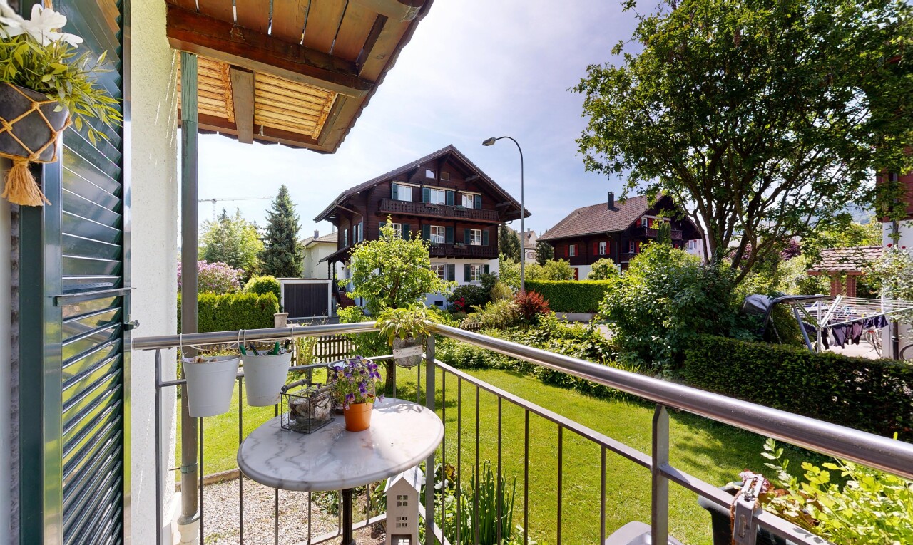 balkon mit balkon und from property