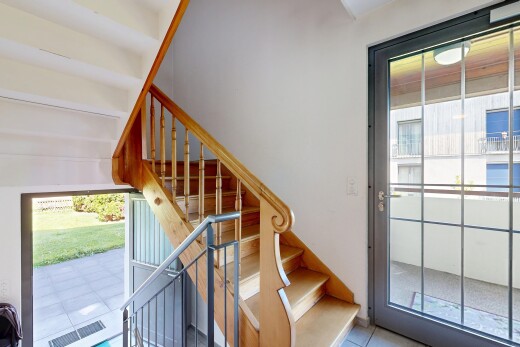 treppe mit natürliches licht, natural light, treppen, gipskartonwand, und drywall
