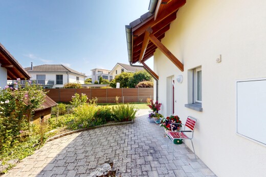 terrasse mit zaun, day time, residential view, und wohngebietblick