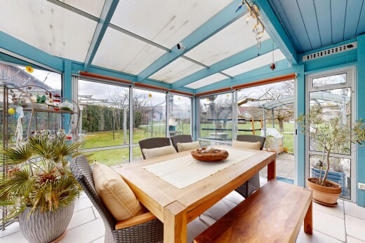 esszimmer mit wintergarten, natürliches licht, natural light, und virtually staged