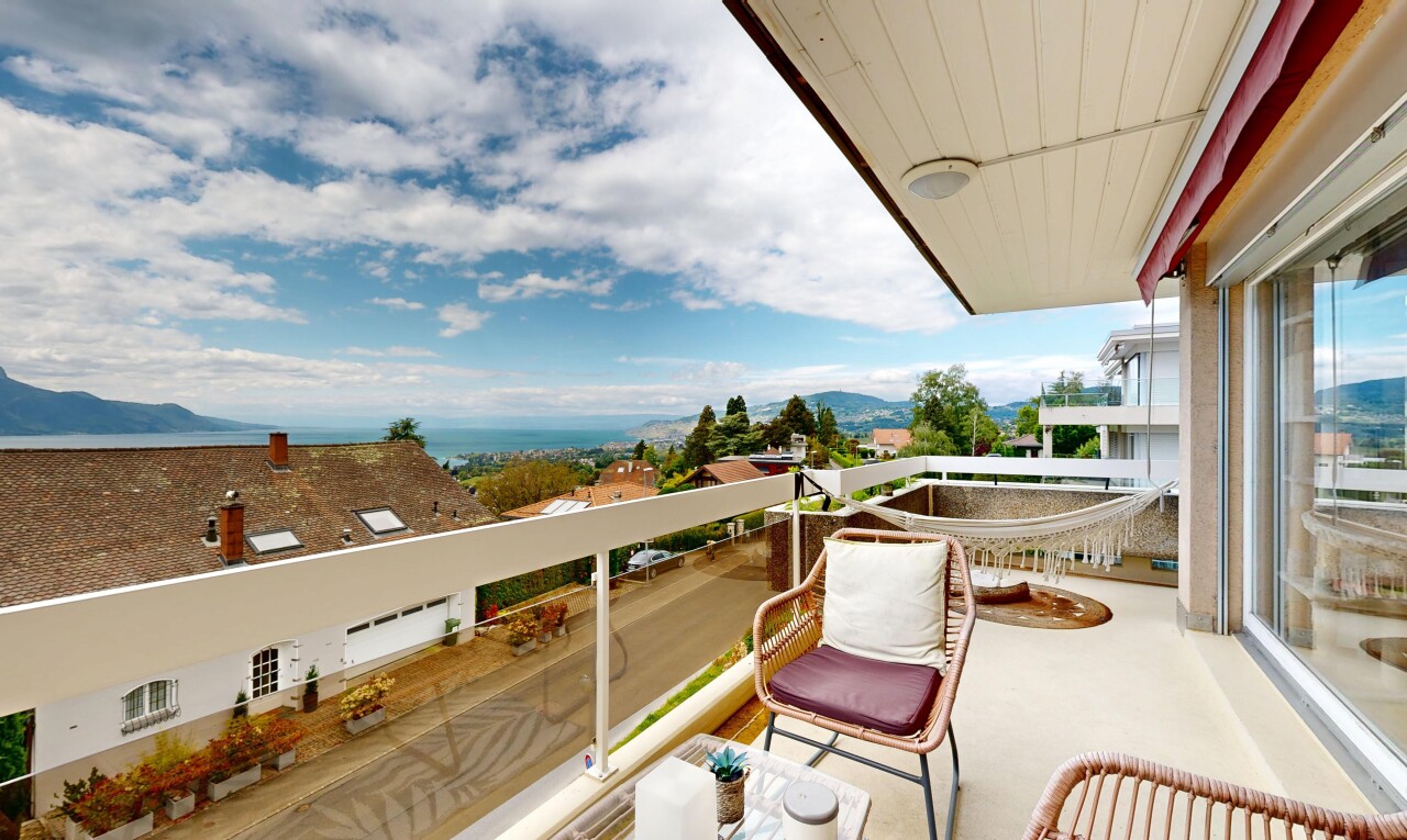 balcon avec balcon, day time, et from property