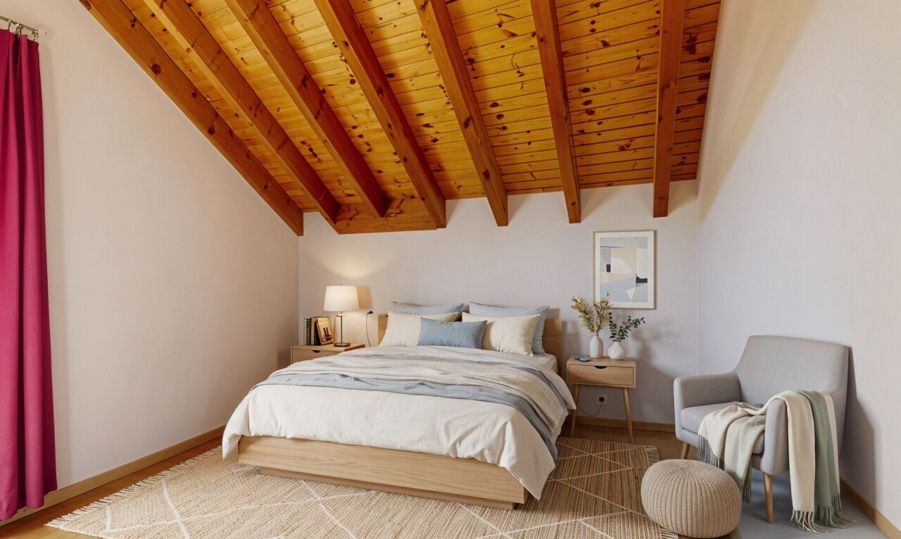 chambre avec plafond en bois, wood ceiling, inside property, plafond à poutres, et beamed ceiling