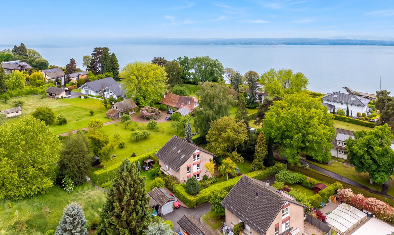 seesicht mit residential view, wohngebietblick, water view, seesicht, und day time