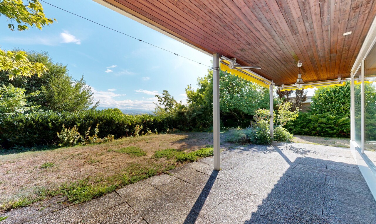 garten mit from property und day time