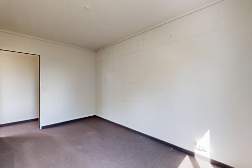 leerer raum mit drywall, gipskartonwand, inside property, carpet, und teppich