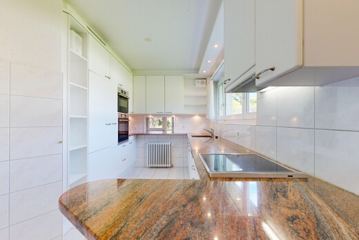 küche mit open shelves, offene regale, stone countertops, stein arbeitsplatten, und light floor