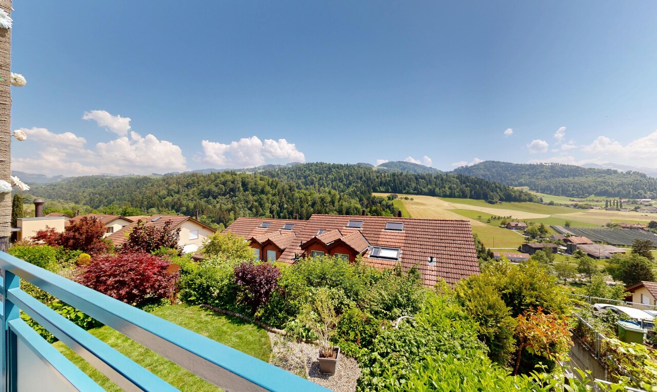 balkon mit day time, from property, balkon, residential view, und wohngebietblick