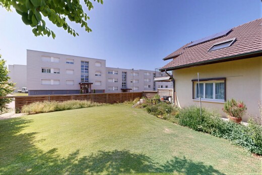 view of garden