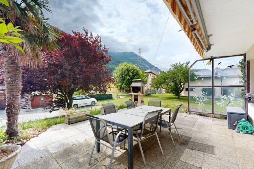 terrasse avec terrasse, coin repas extérieur, from property, vue sur la montagne, et mountain view