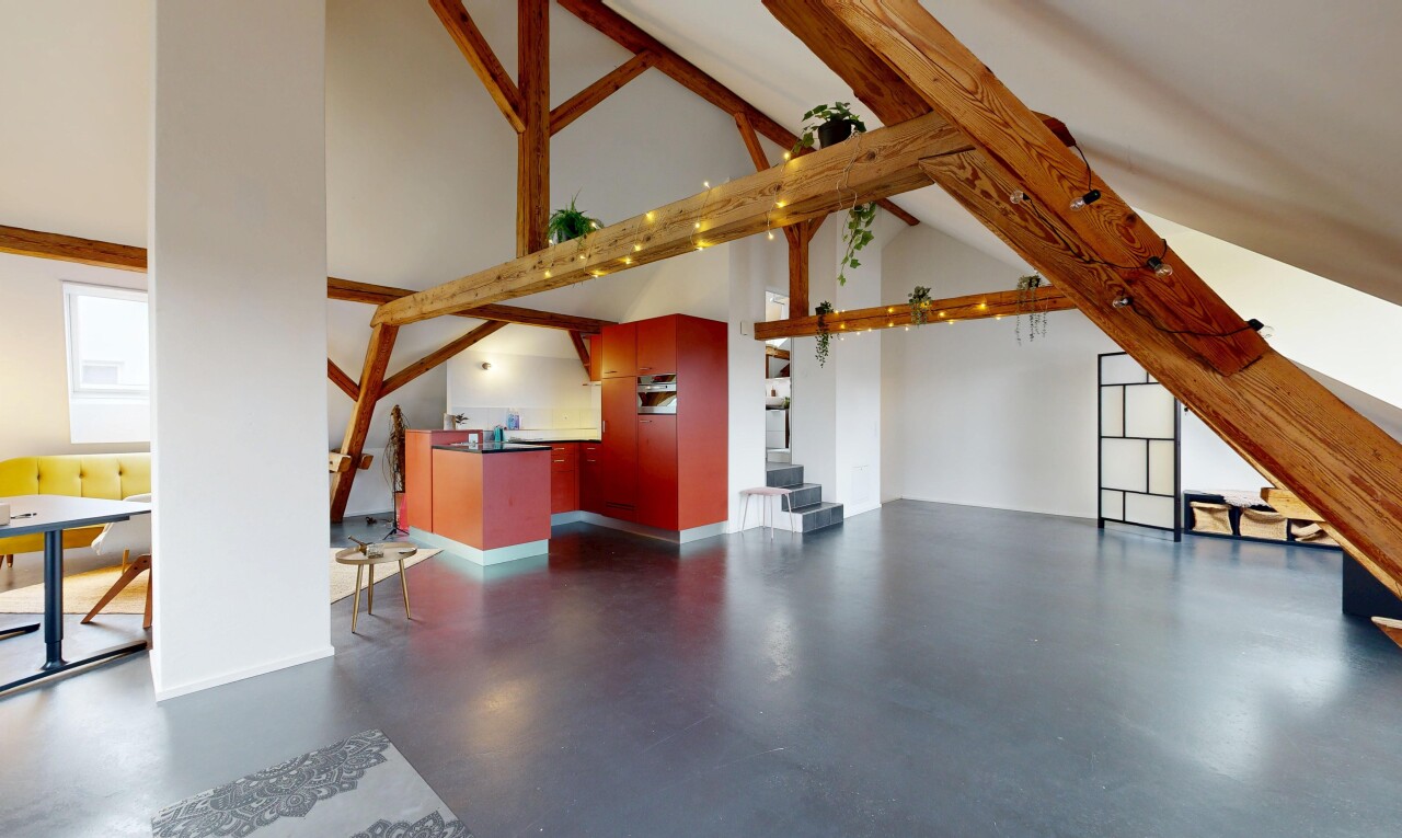 treppe mit drywall, gipskartonwand, high ceiling, hohe decke, und finished concrete floor