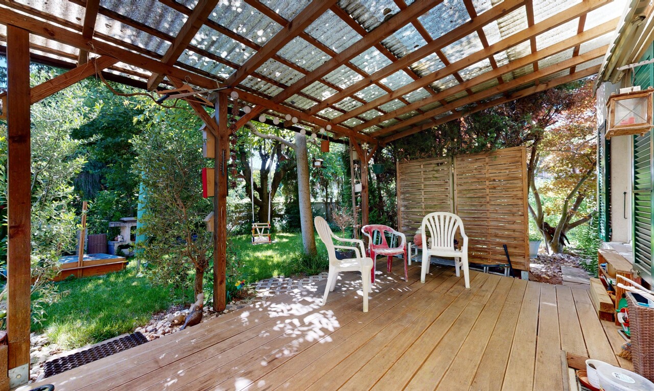 terrasse mit deck