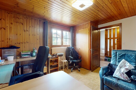 bureau avec lumière naturelle, natural light, inside property, espace bureau, et plafond en bois