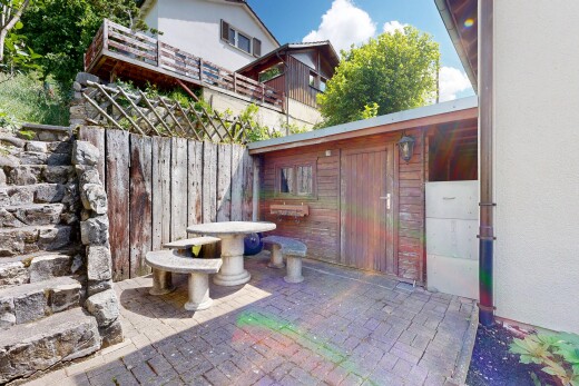 terrasse avec from property, clôture, et day time