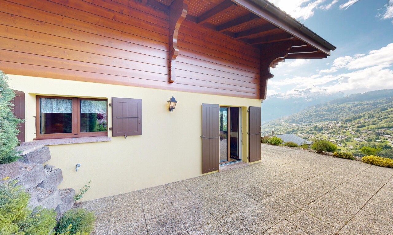terrasse avec from property et day time
