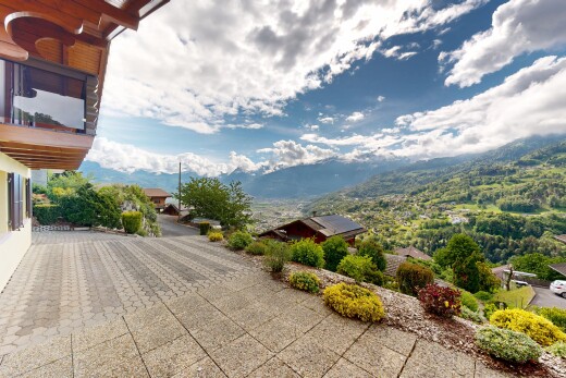 vue sur la montagne avec day time, mountain view, vue sur la montagne, et from property