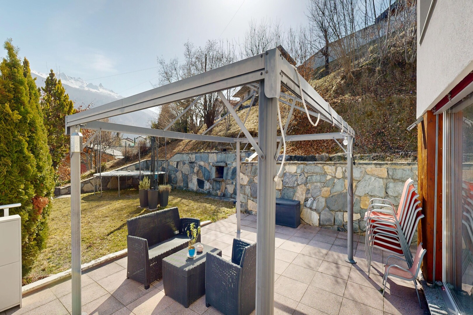 terrasse mit wohnraum im freien, terrasse, day time, from property, und zaun