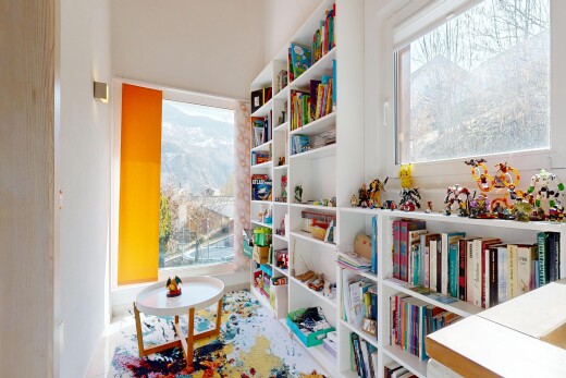 chambre avec lumière naturelle, natural light, inside property, cloison sèche, et drywall