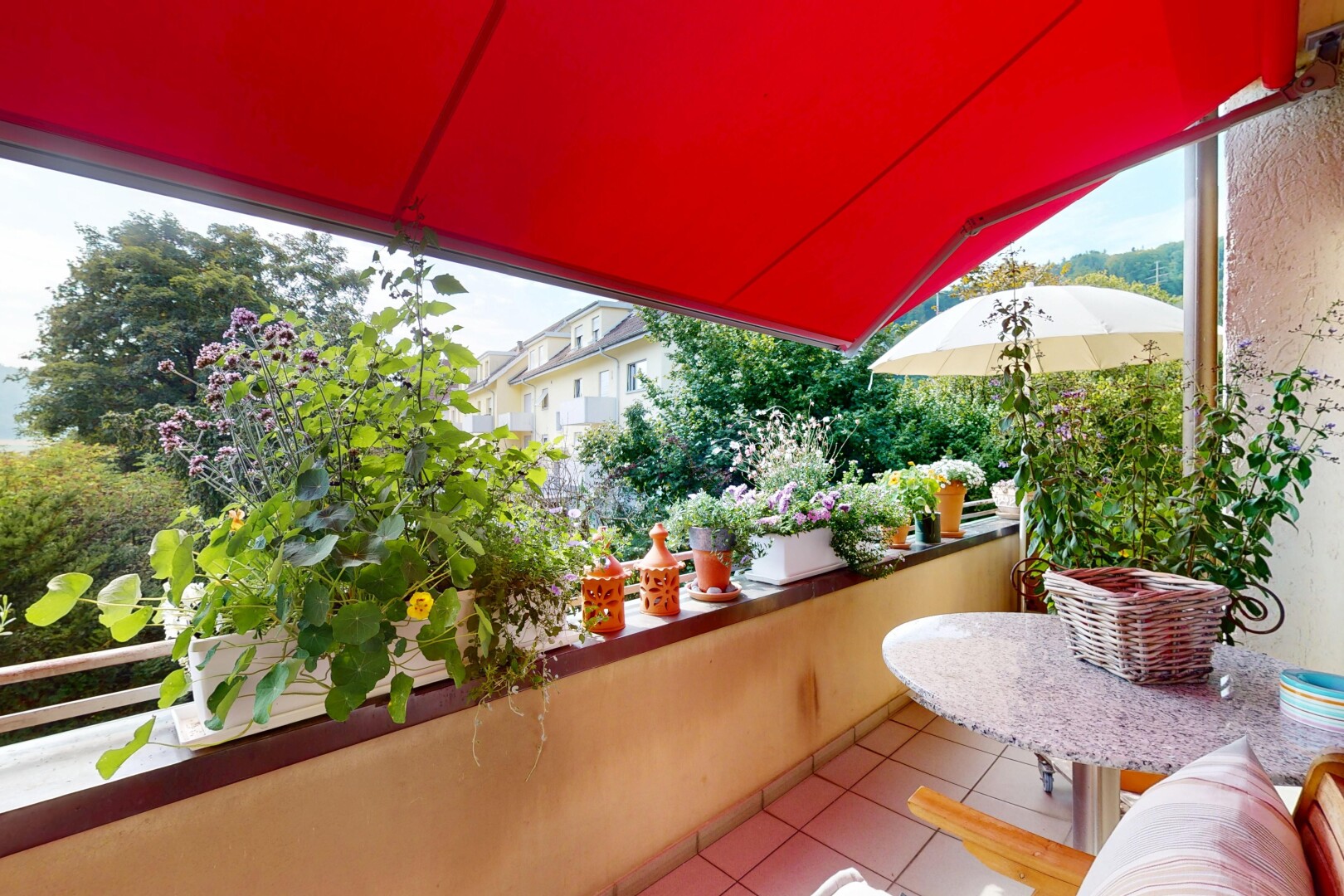 balcon avec from property et balcon