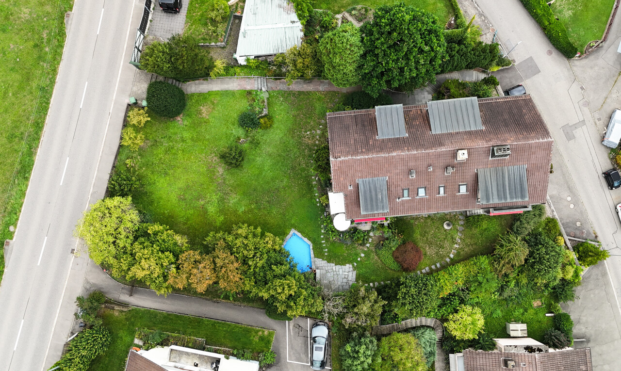 espace extérieur avec aerial view