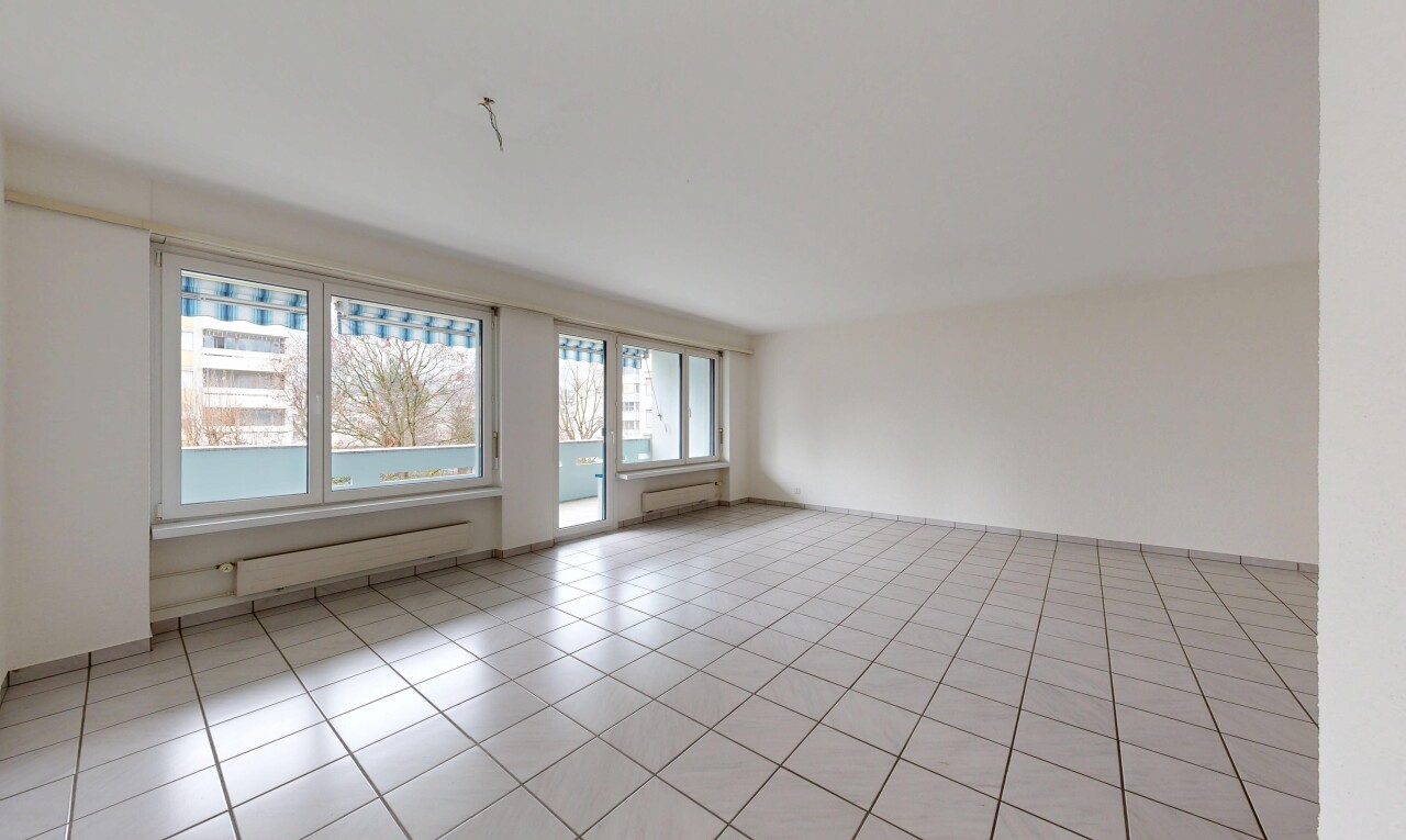 pièce vide avec lumière naturelle, natural light, inside property, cloison sèche, et drywall