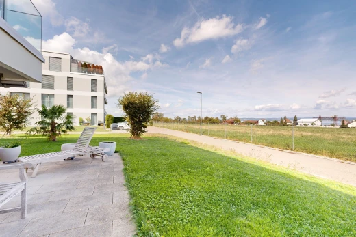 garten mit day time, rasen, from property, terrasse, und view focus