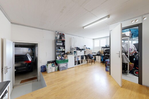 büro mit inside community, wood finish floor, natural light, natürliches licht, und drywall