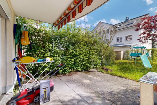 terrasse avec auvent, day time, terrasse, et from property