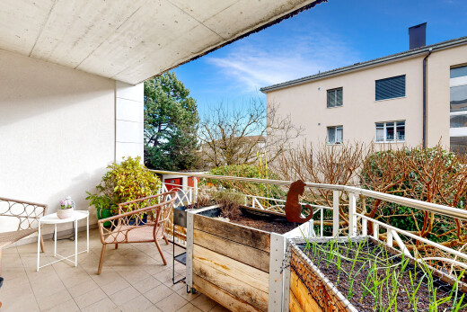 terrasse avec day time, from property, et balcon