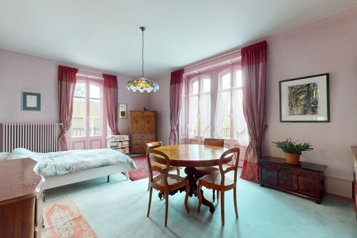 chambre avec radiateur, lumière naturelle, natural light, cloison sèche, et drywall
