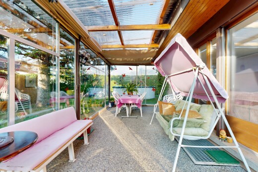 terrasse avec véranda, from property, et coin repas extérieur