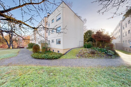 außenansicht mit blick auf wohnanlage, apartment complex view, und from community