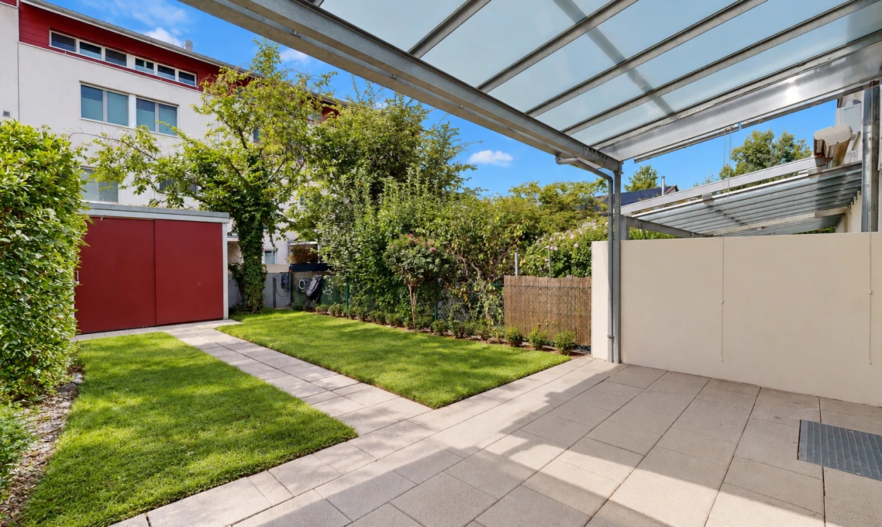 terrace featuring a pergola