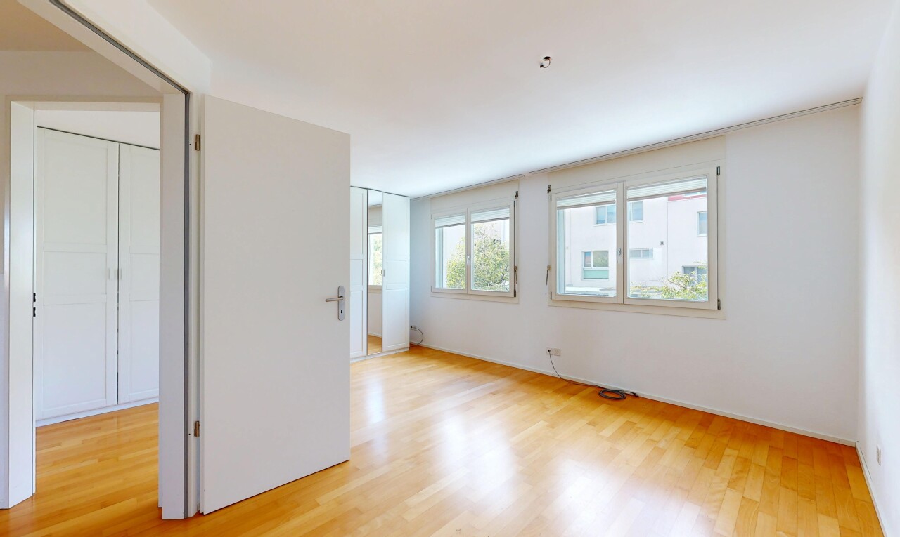 unfurnished room featuring light wood-type flooring
