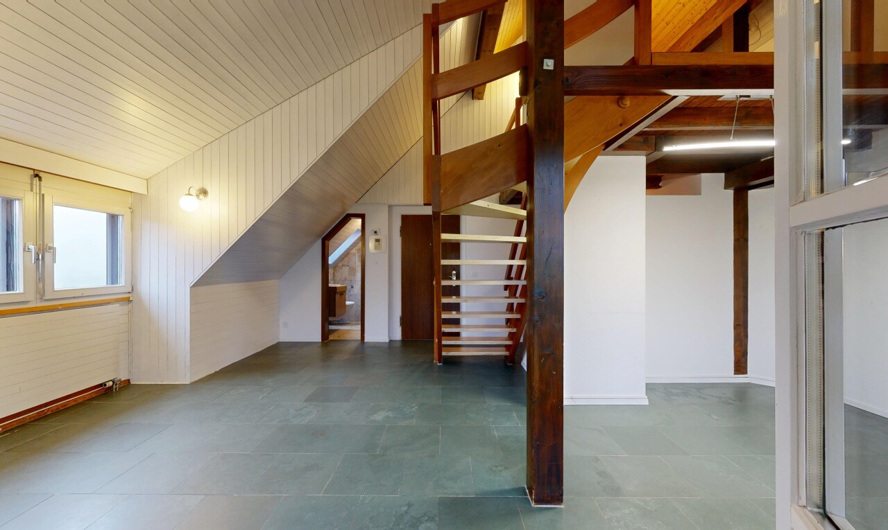 treppe mit inside property, holzwand, wood wall, treppen, und natürliches licht