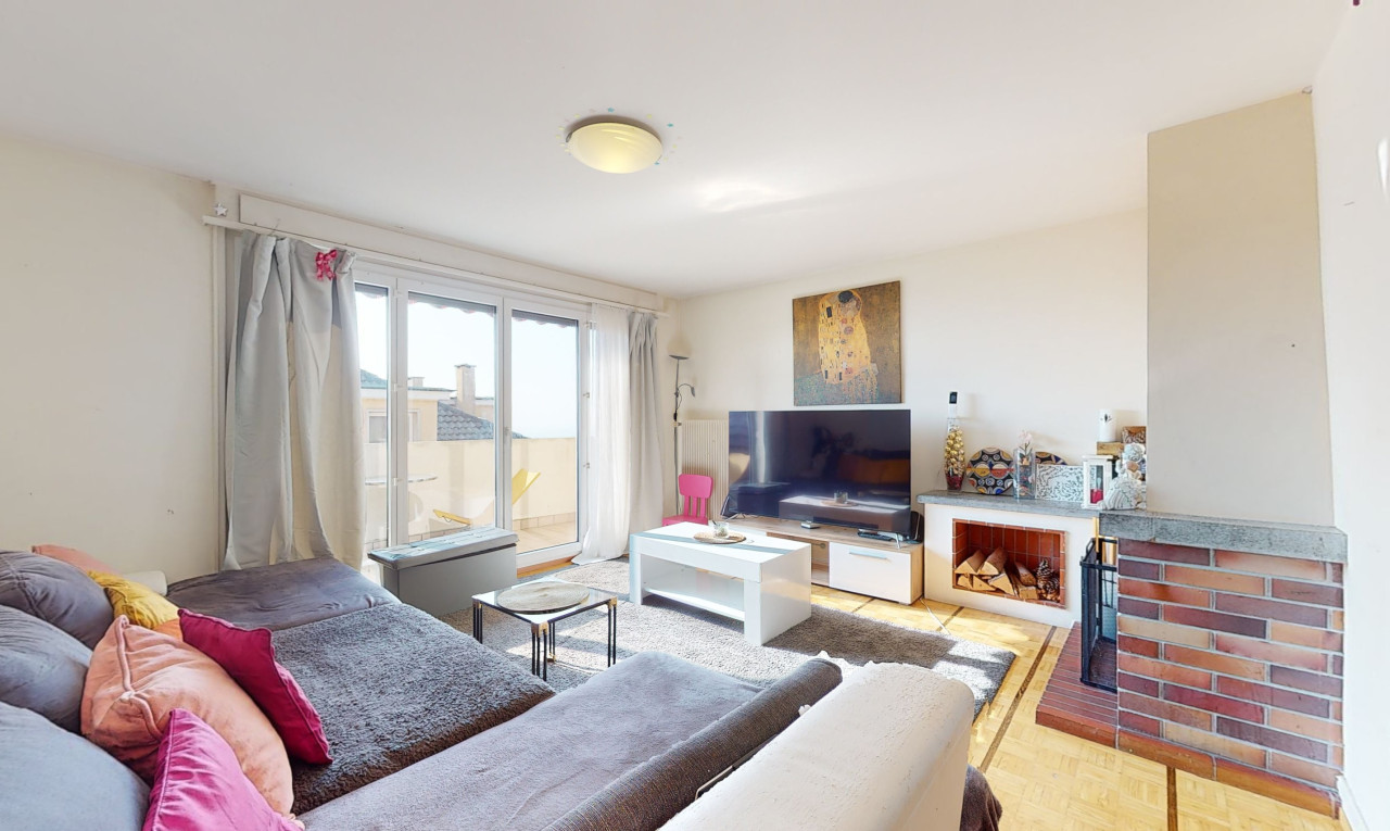 Bel appartement de 3,5 pièces avec vue imprenable sur le lac à Pully !