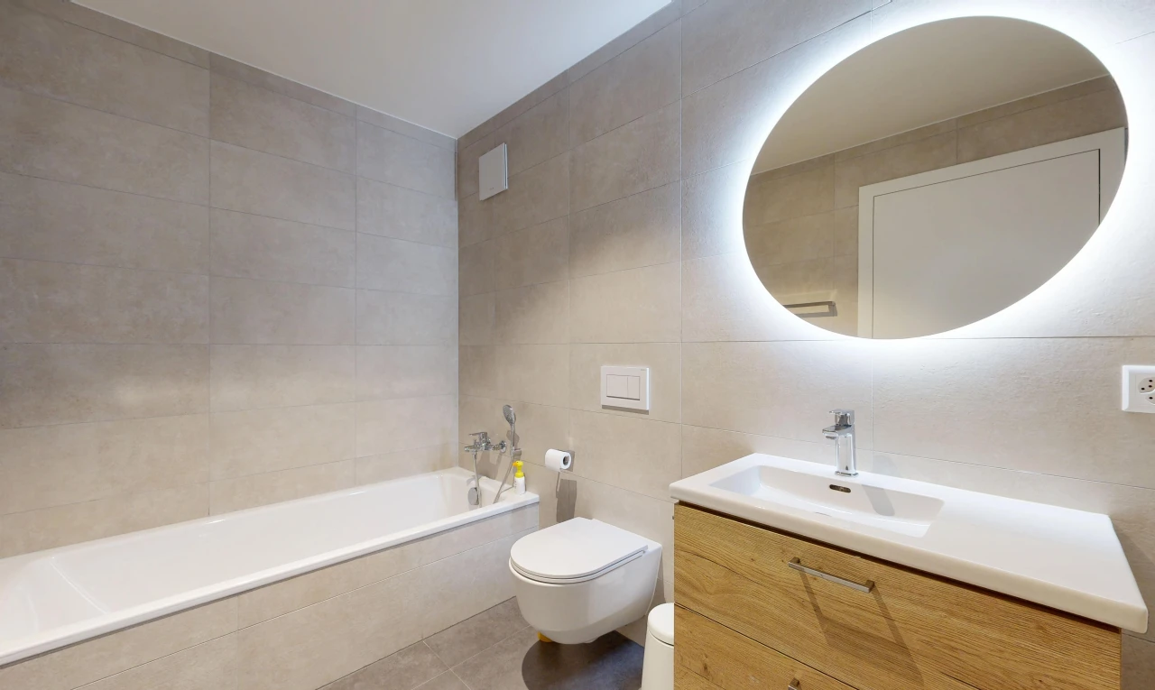 bad mit tile wall, fliesenwand, bad, komplettes badezimmer, und schminktisch