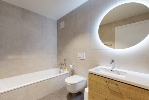 bad mit tile wall, fliesenwand, bad, komplettes badezimmer, und schminktisch