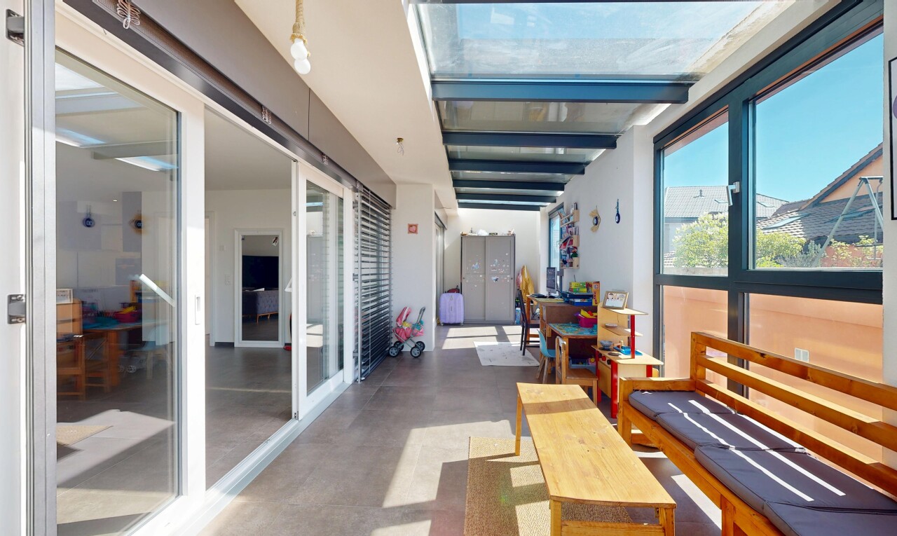 terrasse avec day time et inside community