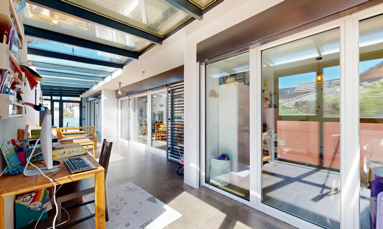 terrasse avec day time et inside property