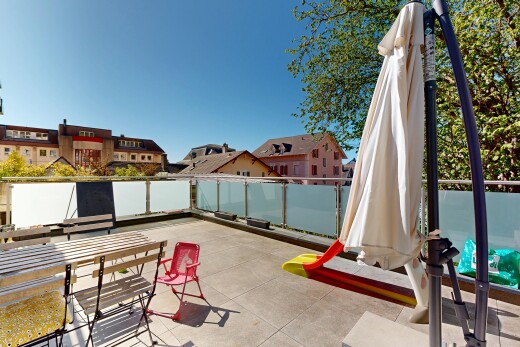 terrasse avec terrasse, day time, from property, residential view, et vue résidentielle