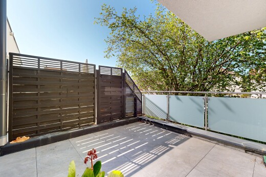 terrasse mit day time, zaun, und from property