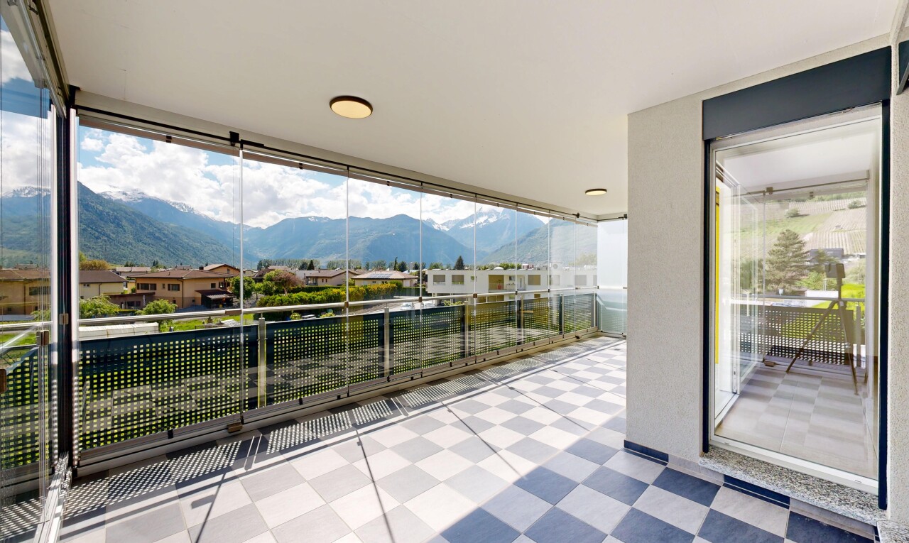 terrasse avec mountain view, vue sur la montagne, et day time