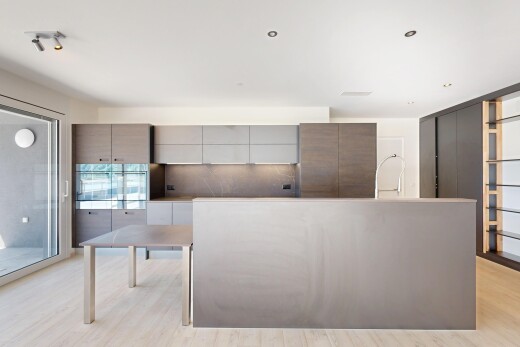 küche mit schränke mit flachen paneelen, flat panel cabinets, kücheninsel, kitchen island, und inside property