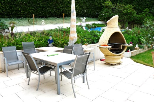 terrasse mit terrasse, essbereich im freien, und kamin