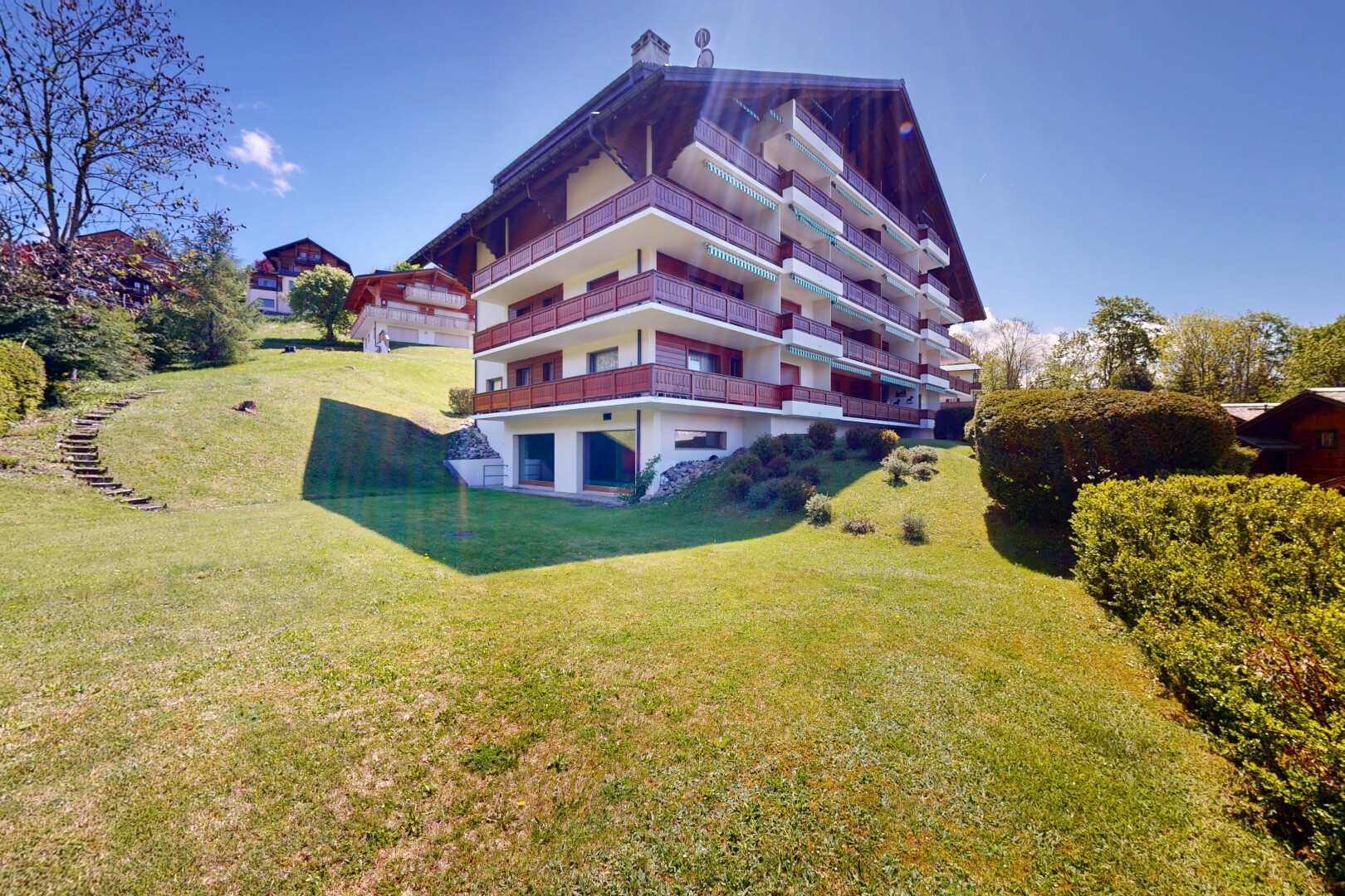 extérieur du bâtiment avec day time