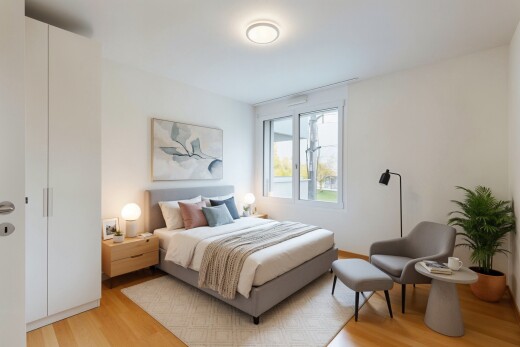 chambre avec natural light, lumière naturelle, wood finish floor, sol en finition bois, et drywall