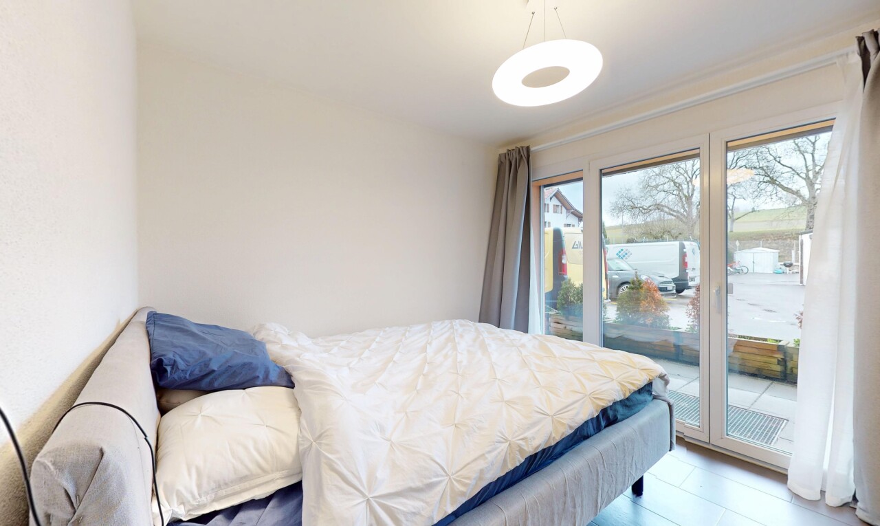room / bedroom with access to exterior