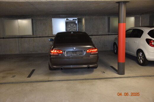 parken mit parkgarage und inside community