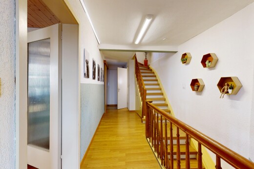 halle / korridor mit treppen, holzfußboden, wood finish floor, und inside property