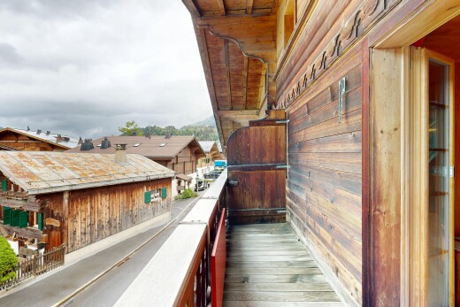 balkon mit balkon, overcast, und from property